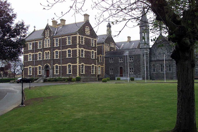 沃特福德理工学院